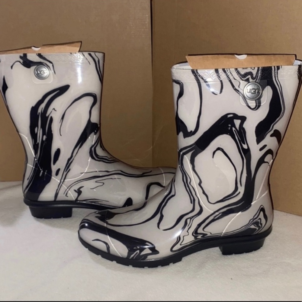 UGG SIENNA MARBLE.price Is Firm!